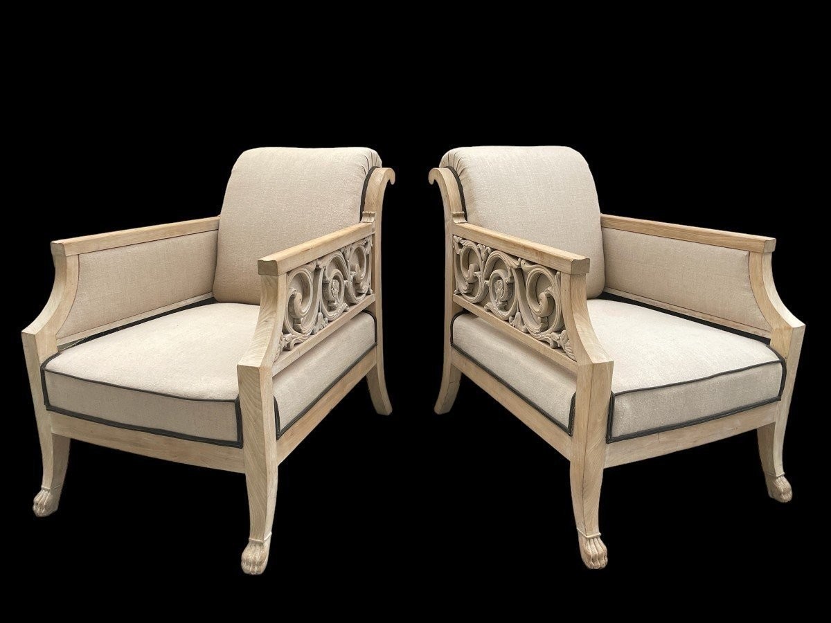 Pair of Danish design armchairs signed 1940. Armchairs covered with a new tapestry. The armchairs have a plate at the bottom. : Frederik Staermose Mobelfabric Odense Dimensions: Height: 86 cm Width : 66 cm Depth: 86 cm Comfortable seats