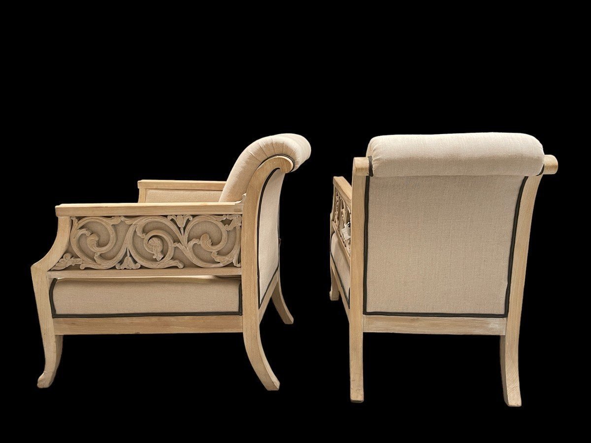 Pair of Danish design armchairs signed 1940. Armchairs covered with a new tapestry. The armchairs have a plate at the bottom. : Frederik Staermose Mobelfabric Odense Dimensions: Height: 86 cm Width : 66 cm Depth: 86 cm Comfortable seats