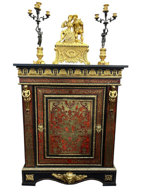 19th century Boulle marquetry sideboard in blackened pear wood inlaid with copper filigree, red tortoiseshell and copper veneer. (restoration required). Chiselled and gilded bronze decorations with acanthus leaves, clasps and rosettes. Black marble top.
