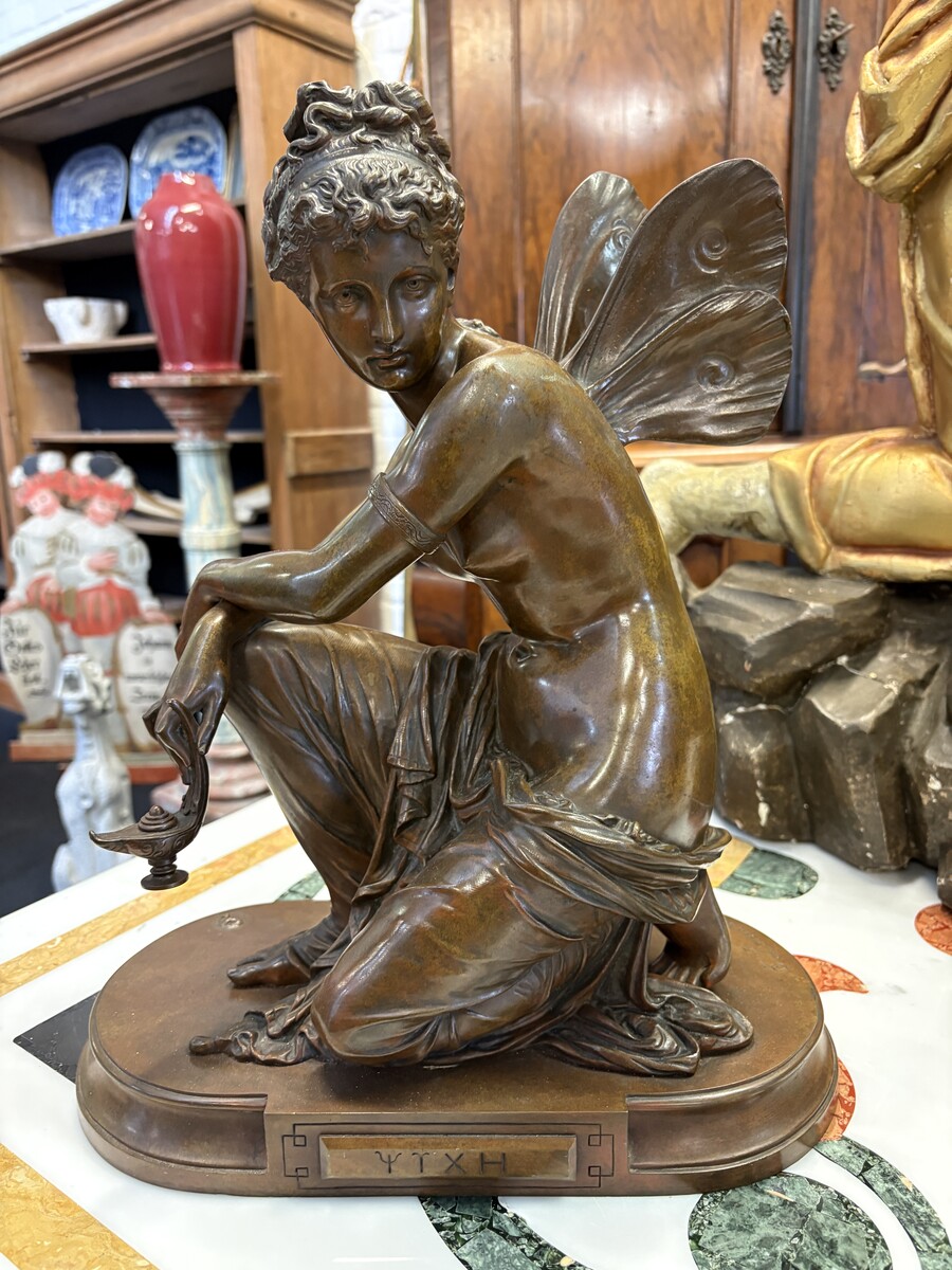 A lovely bronze sculpture entitled ‘Nymph’, by E. Laurent, 19thC. This is a nice antique bronze sculpture by Eugène Laurent, entitled ‘Psyche’, cast in bronze and featuring only a beautiful patina