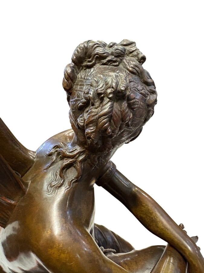 A lovely bronze sculpture entitled ‘Nymph’, by E. Laurent, 19thC. This is a nice antique bronze sculpture by Eugène Laurent, entitled ‘Psyche’, cast in bronze and featuring only a beautiful patina