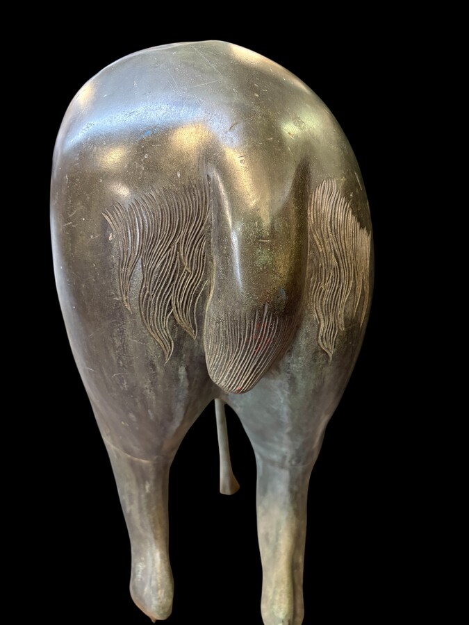  A superb 19thC. pair of life-size bronze sculptures depicting a doe and a stag, exquisitely detailed and featuring a magnificent antique patina. The deer show signs of wear and have undergone some previous restoration