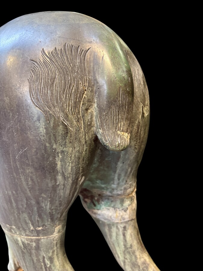  A superb 19thC. pair of life-size bronze sculptures depicting a doe and a stag, exquisitely detailed and featuring a magnificent antique patina. The deer show signs of wear and have undergone some previous restoration