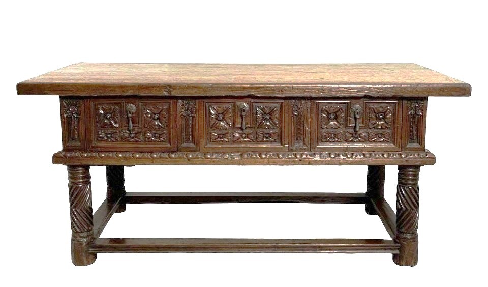 Beautiful Spanish table in Chestnut wood 17th century. Large sturdy table finished on 4 sides with beautiful wood carved decorations and fitted with 3 large drawers at the front. Beautiful thick top of 5 cm. Table in good condition