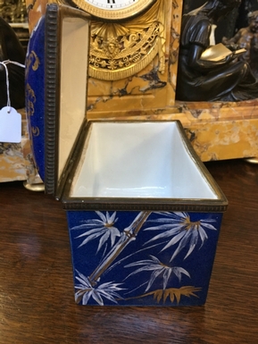 style Box in Porcelain, French Paris 19th Century
