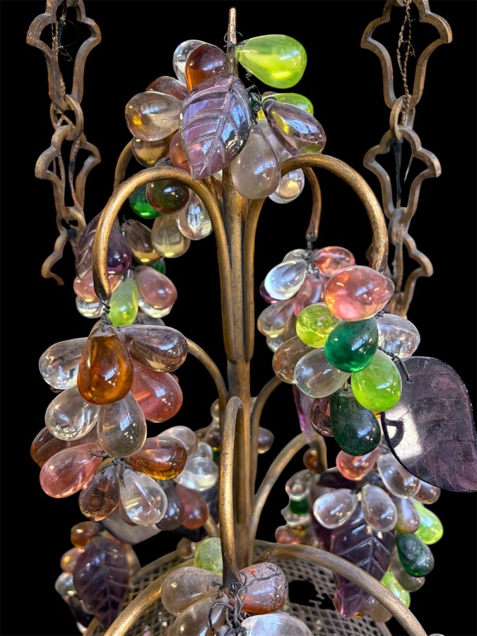 Bronze chandelier with glass fruit decorations 19th century Pretty ormolu chandelier decorated with an openwork basket and all sorts of coloured glass fruit. The chandelier has a total of 6 light points (electricity to be renewed). 