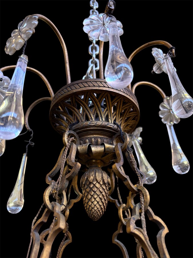 Bronze chandelier with glass fruit decorations 19th century Pretty ormolu chandelier decorated with an openwork basket and all sorts of coloured glass fruit. The chandelier has a total of 6 light points (electricity to be renewed). 
