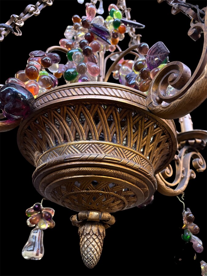 Bronze chandelier with glass fruit decorations 19th century Pretty ormolu chandelier decorated with an openwork basket and all sorts of coloured glass fruit. The chandelier has a total of 6 light points (electricity to be renewed). 