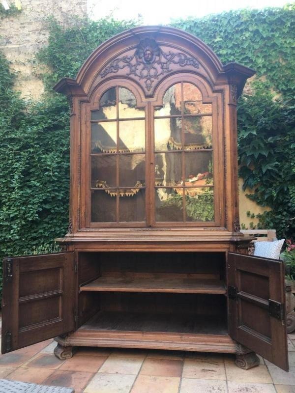 Castle Display Cabinet In Walnut 18thC. Doors And Sides Inlaid With Different Types Of Wood And Ivory Doors On The Side At The Bottom. Dimensions Maximum: Height: 261.5 Cm Width: 170 Cm Depth: 70 Cm Furniture In 2 Parts.