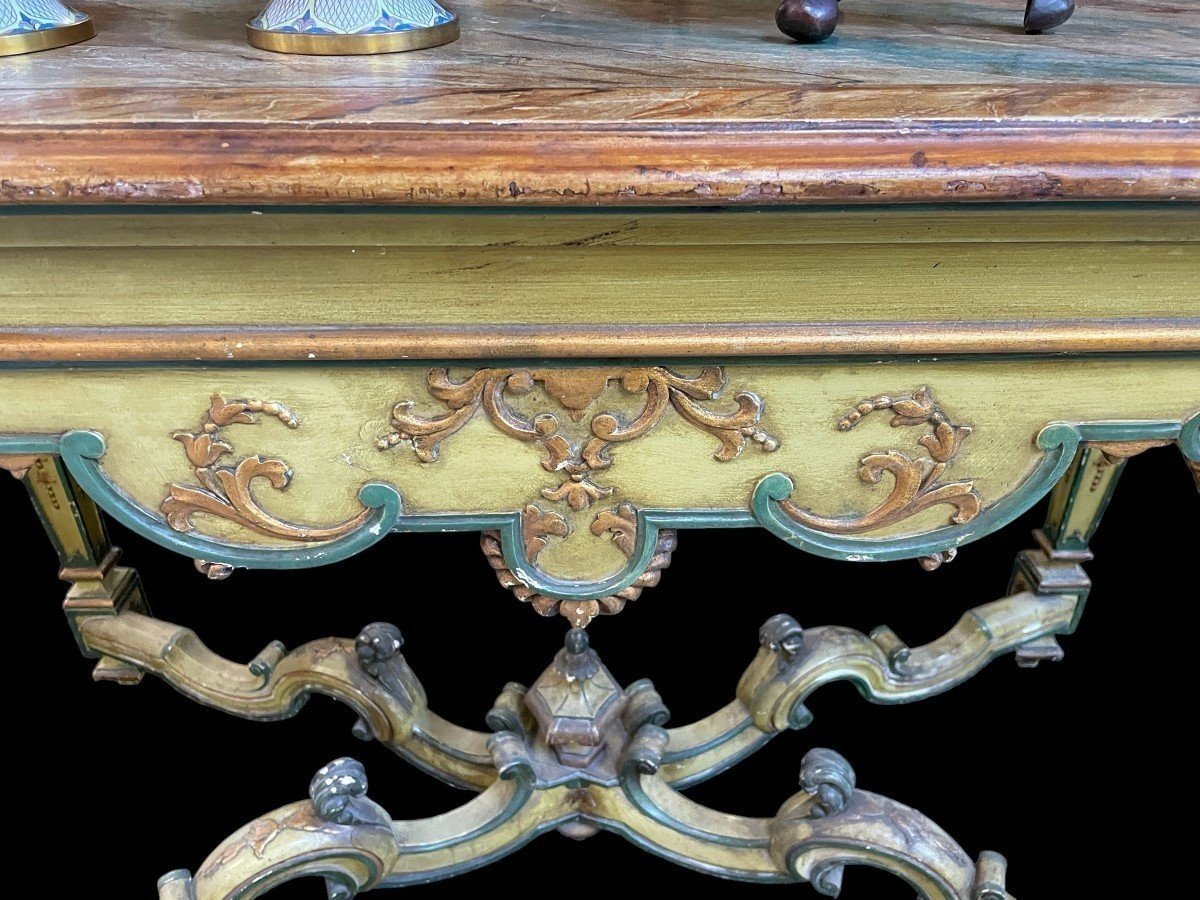 Centre table in painted wood in Regence style Decorative table with top painted in 