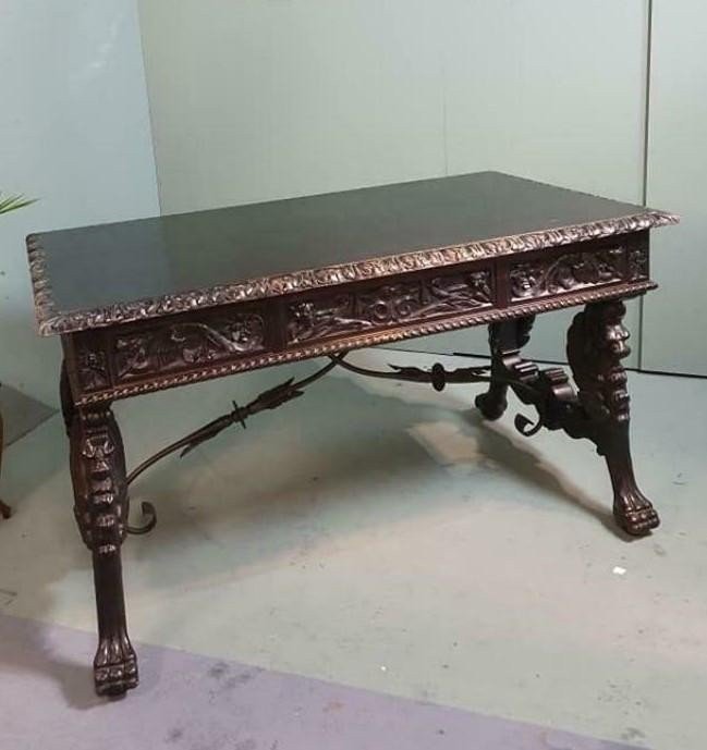 Desk Table + Armchair Renaissance Style 19th Century. Spanish Model , Finely Sculpted , 3 Drawers + Keys. Desk + Chair In Good Condition. Dimensions Desk : Width : 132 Cm Height : 76 Cm Depth : 74 Cm Dimensions Armchair : Height : 116 Cm Width : 68 Cm