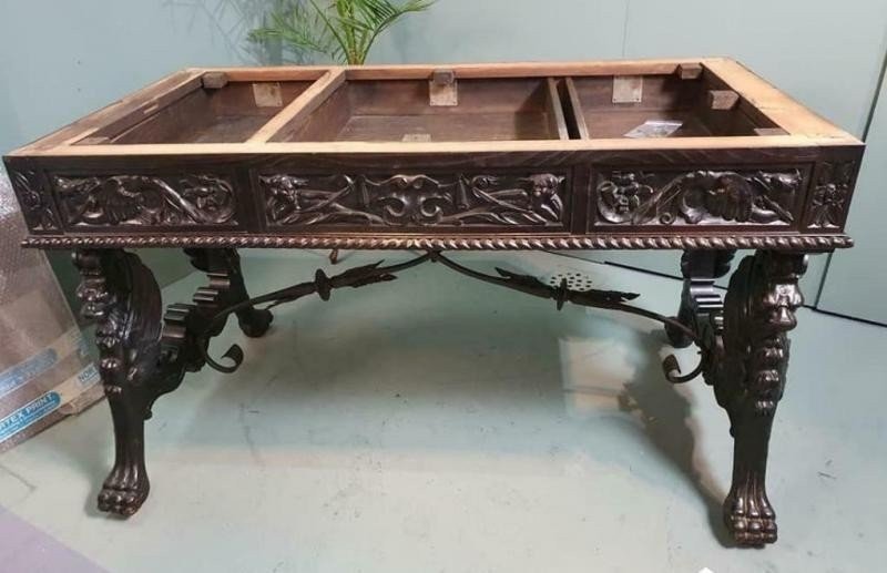 Desk Table + Armchair Renaissance Style 19th Century. Spanish Model , Finely Sculpted , 3 Drawers + Keys. Desk + Chair In Good Condition. Dimensions Desk : Width : 132 Cm Height : 76 Cm Depth : 74 Cm Dimensions Armchair : Height : 116 Cm Width : 68 Cm