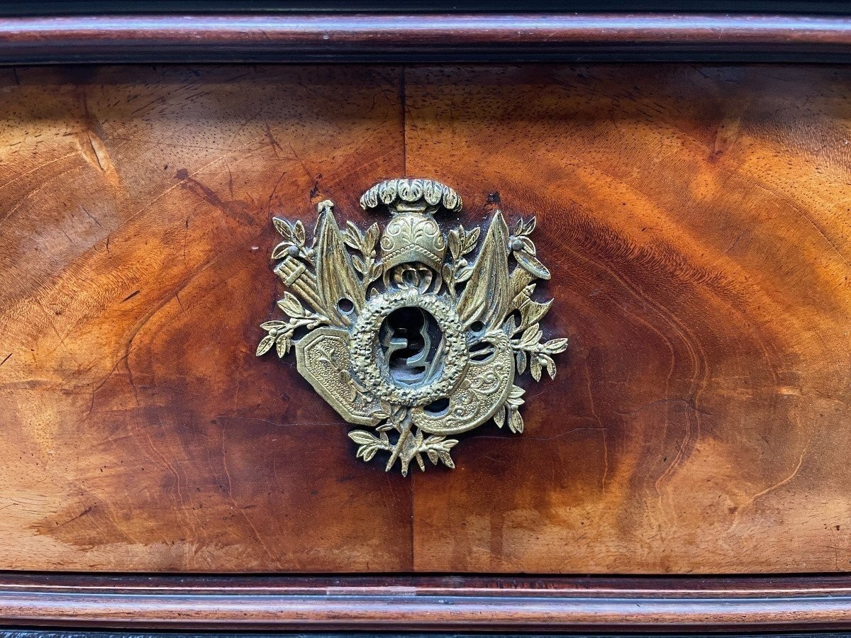 Empire desk made by cabinetmaker Jean-Joseph Chapuis ( 1765-1864 ) in good condition. The legs could use a small restoration. The desk has a white marble top and 2 extensions of 45 cm left and right.