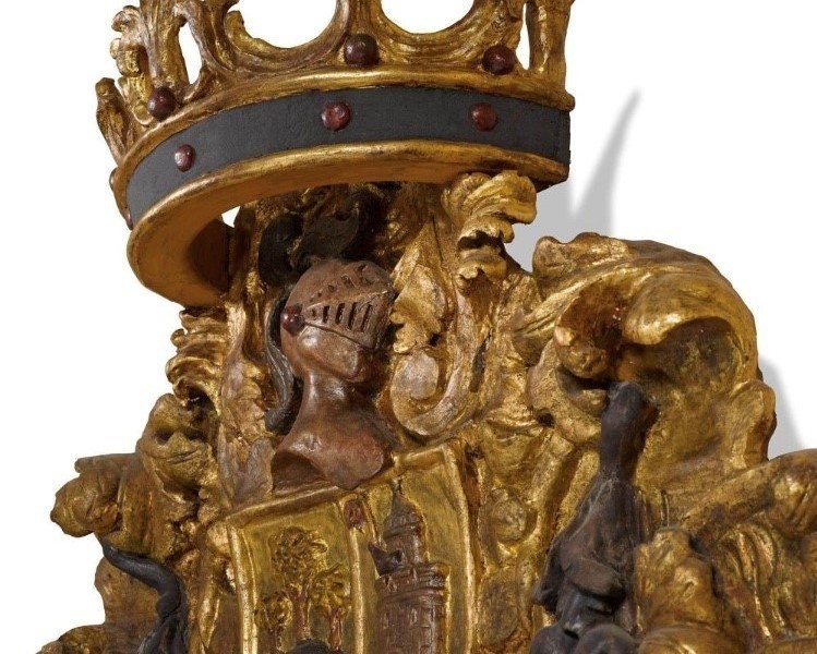 Exceptional, large Baroque castle mirror from the 17th century. Large sculpted mirror with a coat of arms cartouche. Baroque, Italy, 17th century. Height: 210 cm, width: 143 cm