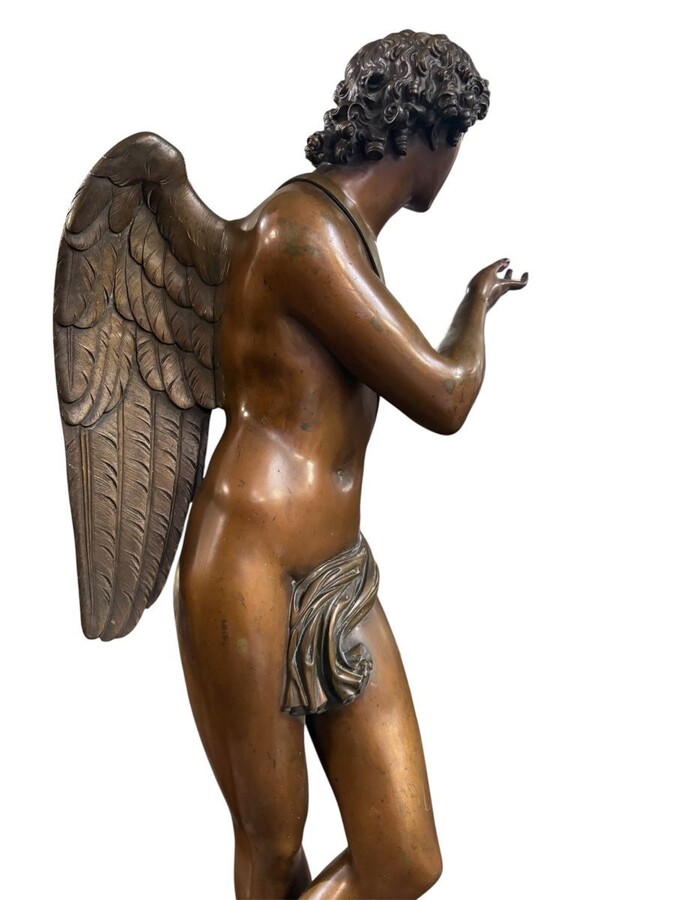 Large 19th century bronze ‘angel with lyre’ sculpture. Decorative sculpture representing an angel with a lyre on a coloured marble base. Marble base: 25 x 25 cm , 8 cm high. In good condition.