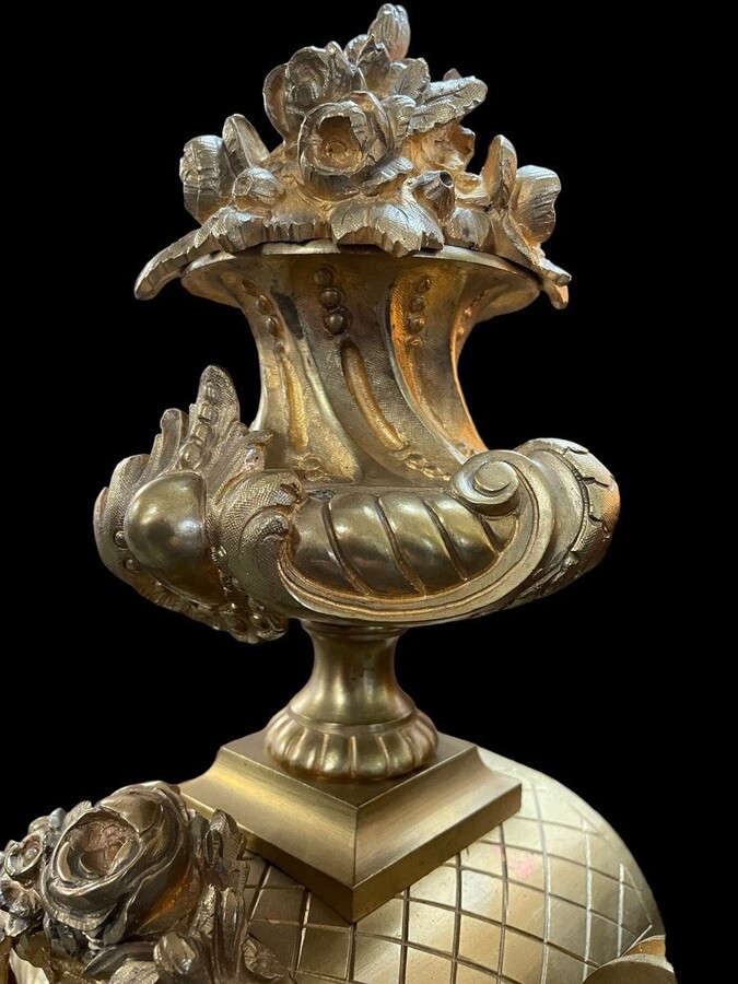 Large French mantel clock 