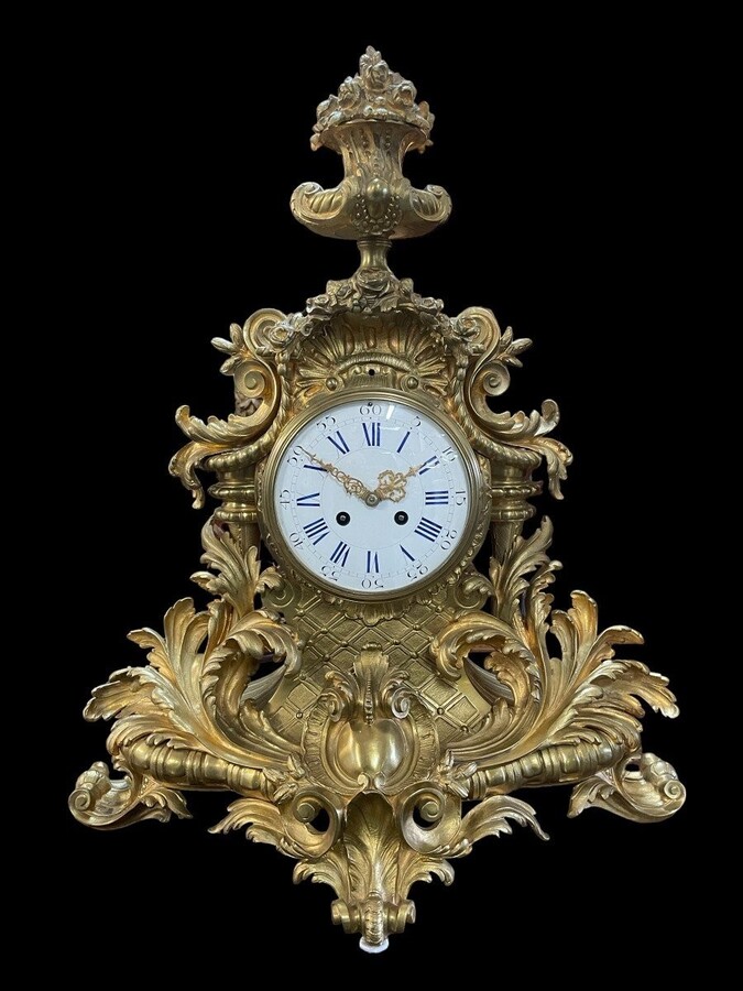 Large French mantel clock 