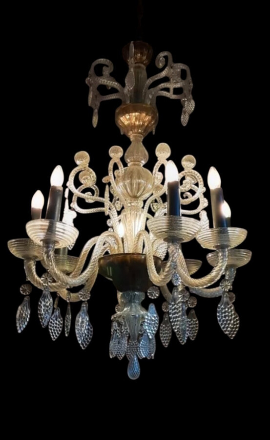 Large Liège chandelier with 8 arms, 19th century (112 cm). Beautiful decorative glass chandelier with 8 large arms featuring light points decorated with small and large scrolls adorned with glass balls, grape cluster-shaped nuggets