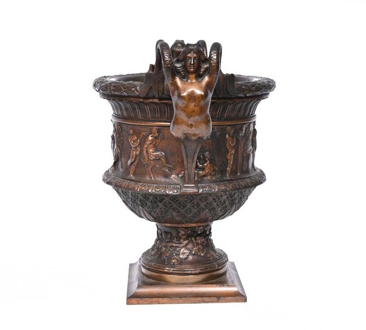 Large ‘Medici’ vase in brown patinated bronze with a procession of Bacchus, 19th century. Decorative vase decorated with a Bacchanalian procession and fitted with handles in the shape of mythological ladies.