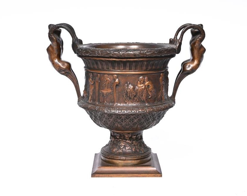Large ‘Medici’ vase in brown patinated bronze with a procession of Bacchus, 19th century. Decorative vase decorated with a Bacchanalian procession and fitted with handles in the shape of mythological ladies.