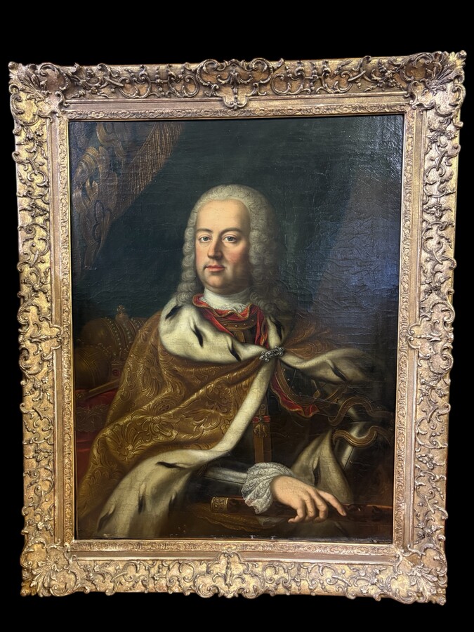 Large portrait of Emperor Francis I Stephen, oil on canvas, 18th century. (121.5 x 99 cm). A beautiful oil painting on canvas in its original frame, most likely by Martin van Meytens.