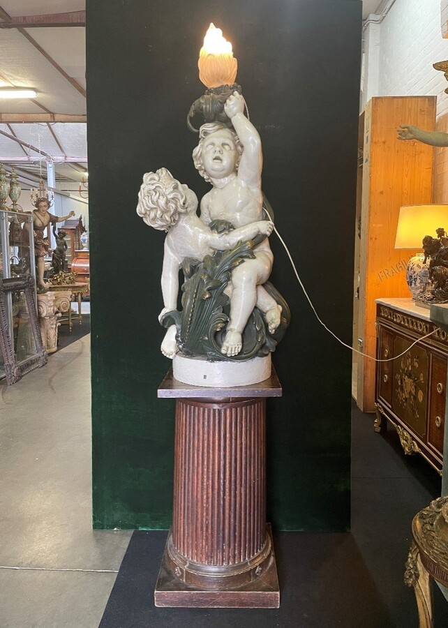 Large sculpture / floor lamp 