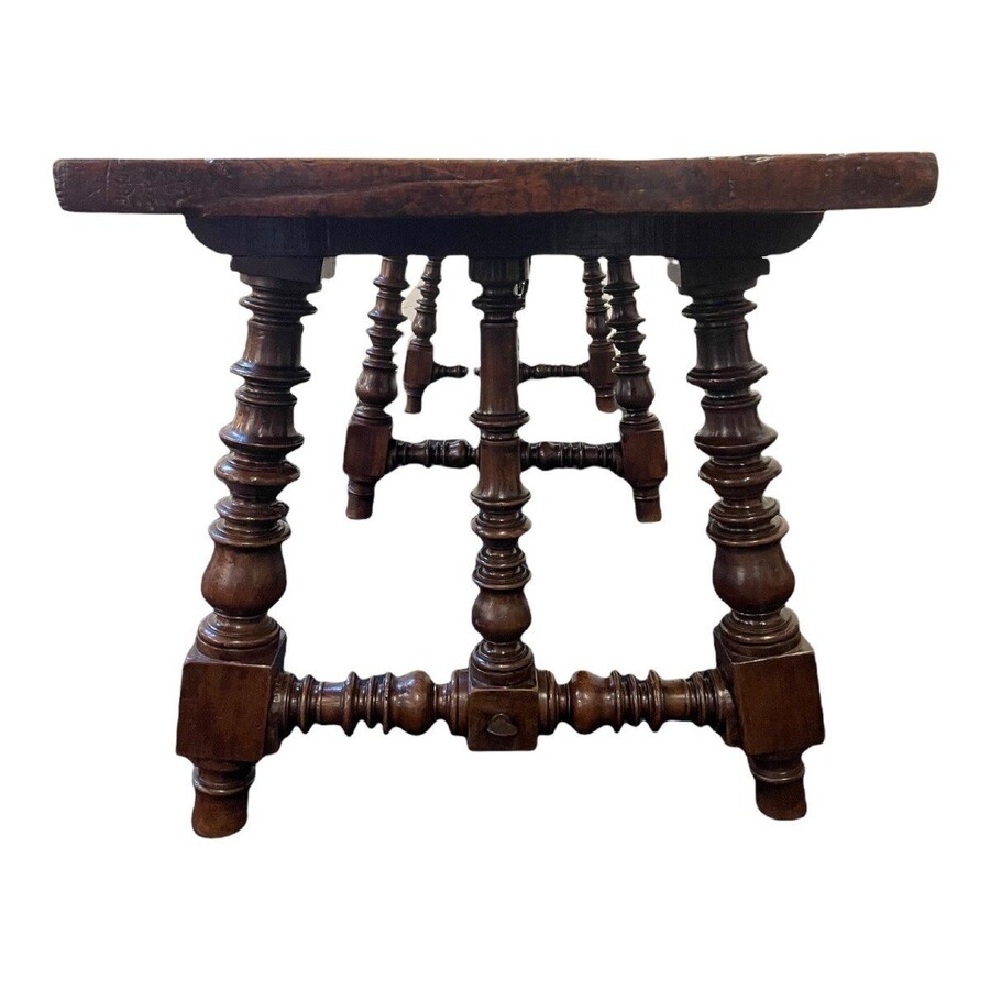 Large Spanish 6-legged walnut table 17th century Nice solid table with 6 legs, 2 connecting irons and a thick walnut top with a beautiful patina. Dimensions : Width : 266 cm Height : 76 cm Depth : 73 cm Thickness top : 4 cm Exceptional Spanish table