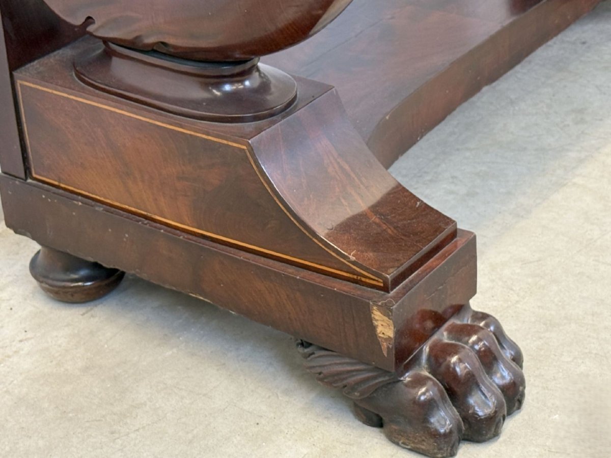 Mahogany console with drawer, scroll swan neck and marble top. Dimensions: Height: 89 cm Width: 101 cm Depth: 45 cm Marble top dimensions: 104 x 43 cm. Console in good condition with a few small defects, lack of veneer. Marble top in very good condition.