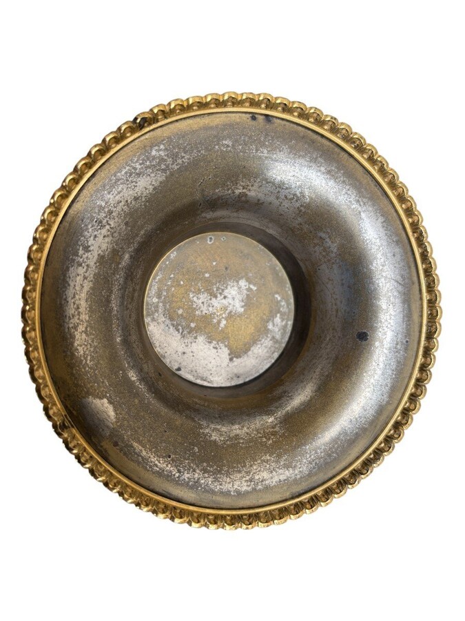Pair of large cathedral style cassolettes in gilded bronze with mercury and silverplated patina from the Charles X period, early 19th century. Octagonal base which gives them a lot of character, a wide neck for opulence.