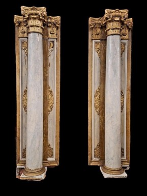 Pair of large columns / panelling with Corinthian capitals in wood 18thC. Highly decorative antique elements representing a large wooden column with capital, panel behind. Both in good condition with usual signs of use / defects 