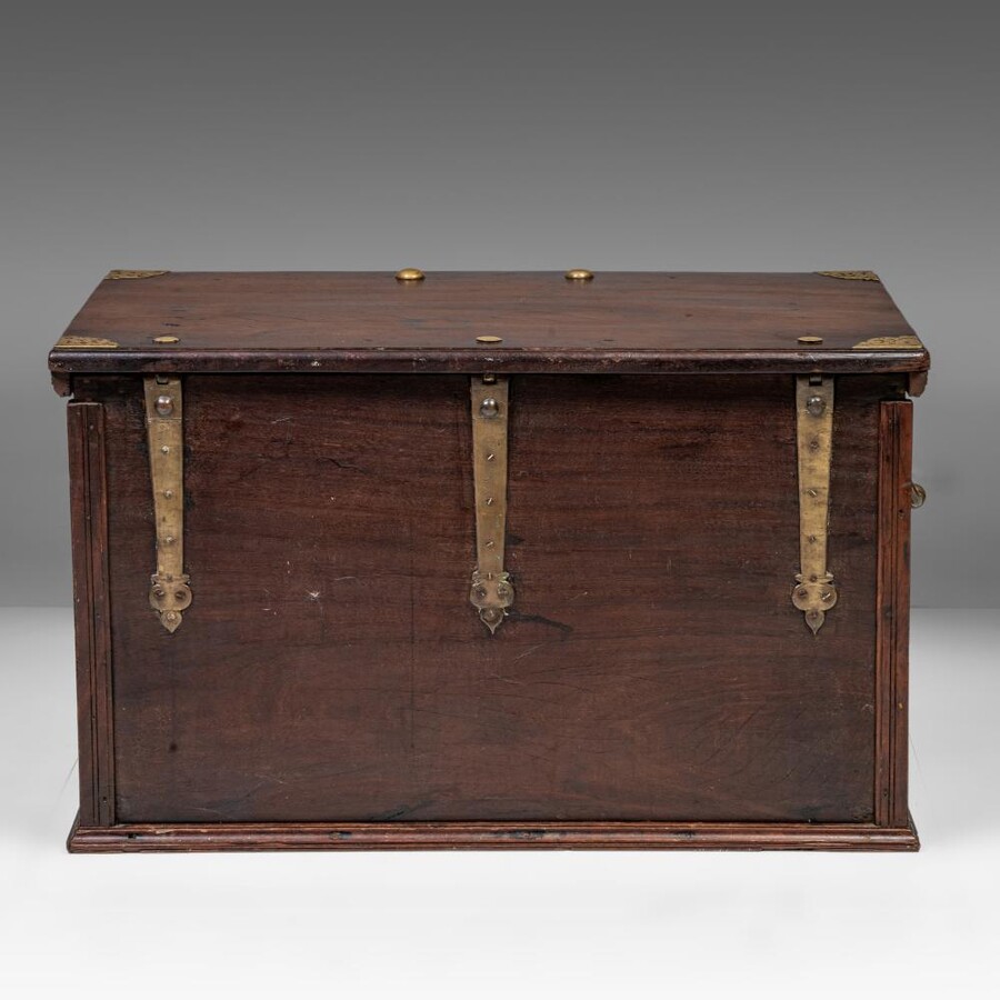 Pretty colonial hardwood chest with brass mounts, 18th century Decorative chest with flap and 2 drawers  Dimensions: Width: 93 cm Height: 55.5 cm Depth: 60 cm 18th century chest in good condition