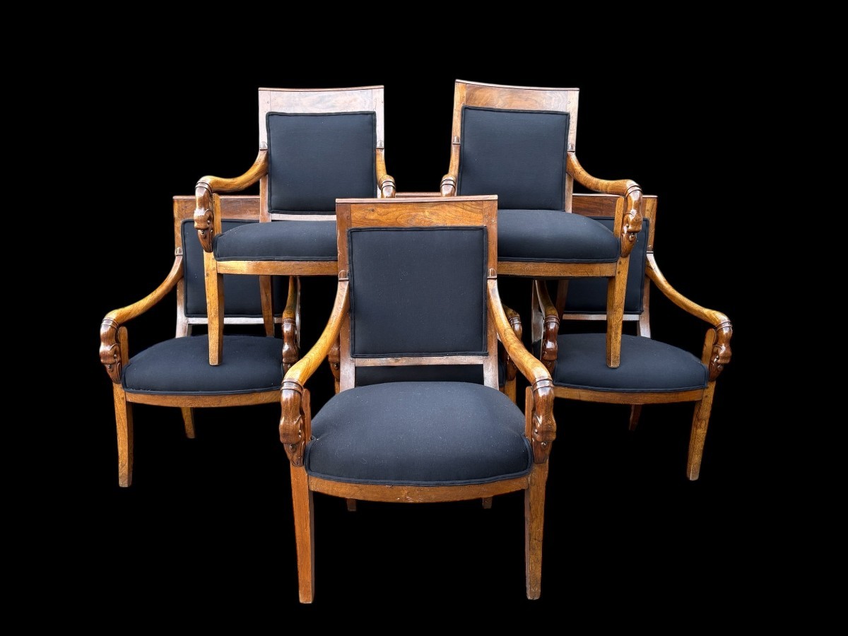 Set of 6 Charles X armchairs, 19th century Beautiful set of fruitwood armchairs decorated with swan-neck armrests. The armchairs have recently been reupholstered in black fabric and are therefore in very good condition.