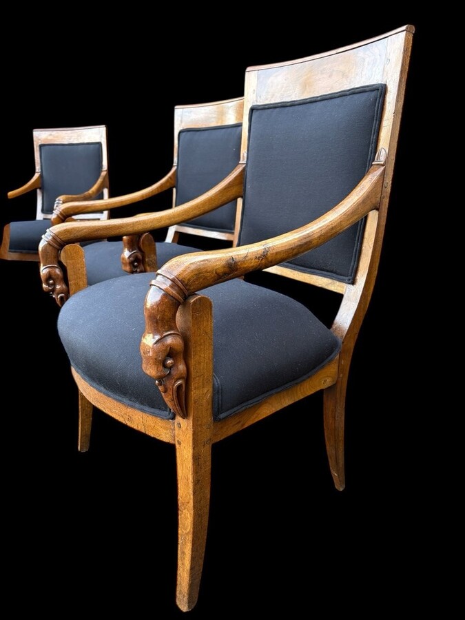 Set of 6 Charles X armchairs, 19th century Beautiful set of fruitwood armchairs decorated with swan-neck armrests. The armchairs have recently been reupholstered in black fabric and are therefore in very good condition.