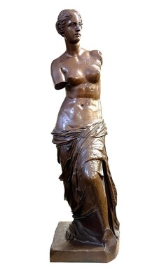 Very large bronze sculpture ‘Venus’ Barbedienne 19th century. (97 cm) Decorative bronze sculpture representing Venus de Milo, with foundry mark and F. Barbedienne foundry. Barbedienne (Ferdinand Barbedienne Paris, 1810-1892)
